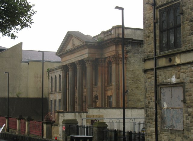 This is the old Courthouse, now a Presbyterian Church but still known locally as 'The Courthouse'.
