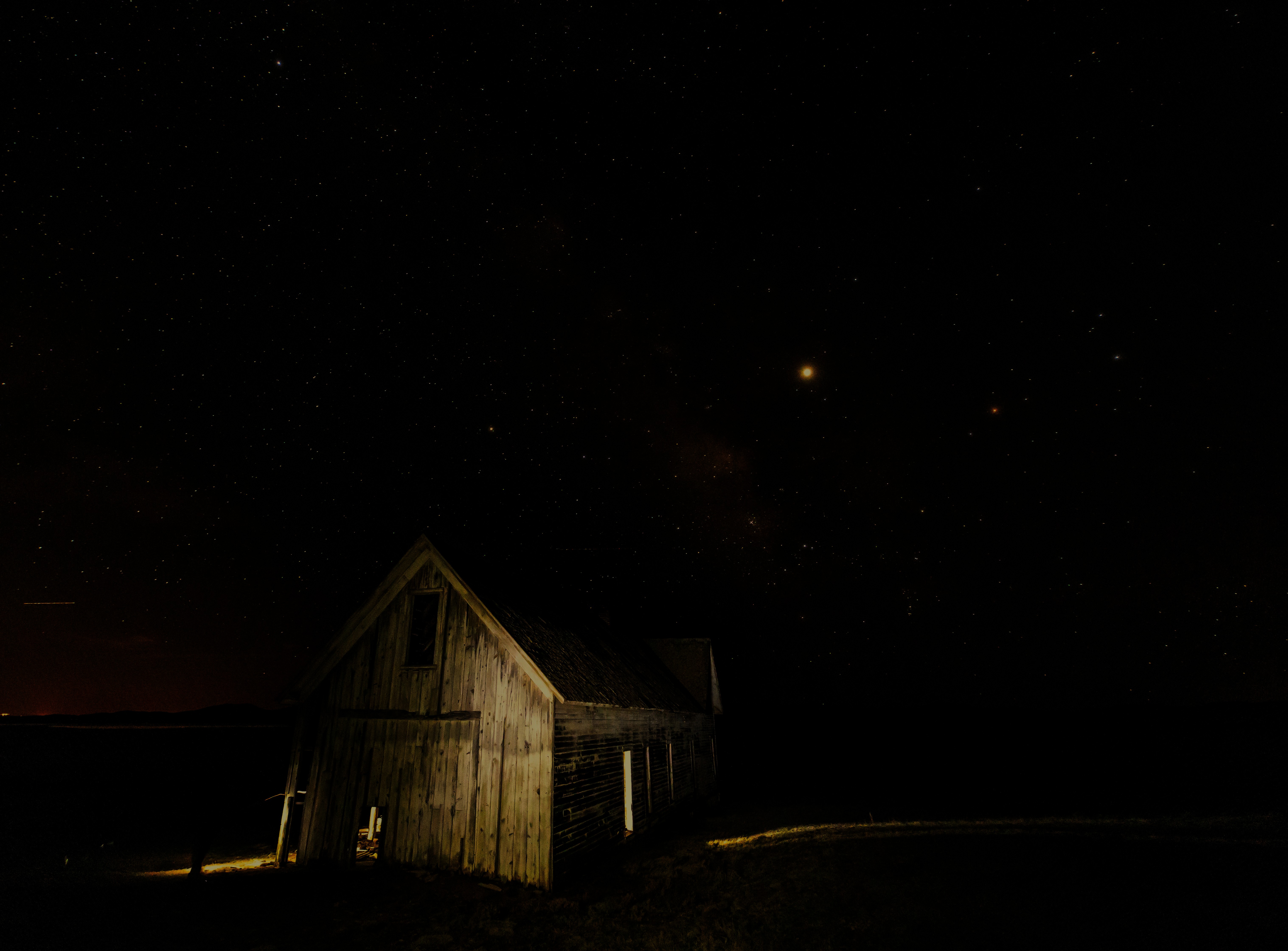 Barn_in_the_Stars.jpg