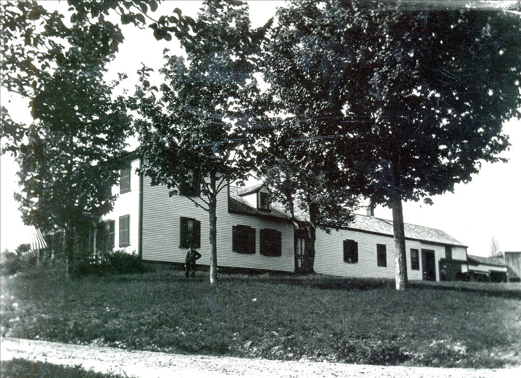 farmhouse.jpg